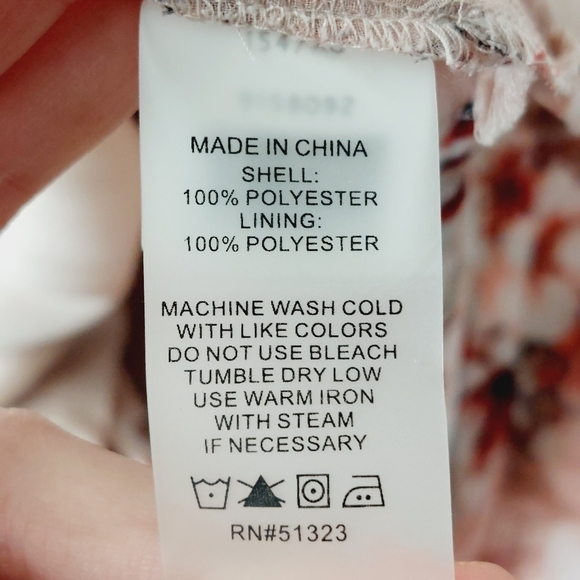 Vince Camuto Cream Sheer Floral Pattern Long Puff Sleeve Eye Button Blouse P2957 - Picture 6 of 7